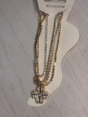 Blossom Gold Crystal Four-Leaf Pendant Anklet